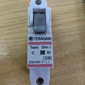 Terasaki Din Rail Switch 230/400V Used 32A