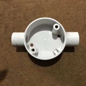 20mm 2 Way Through Box White Conduit Bag Of 5