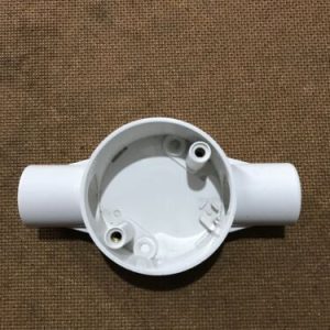 25mm 2 Way Through Box White Conduit Bag Of 5