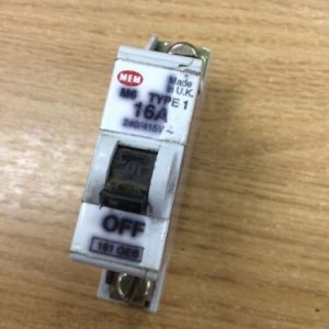 MEM M6 16A 240/415V 161 QEB BS3871