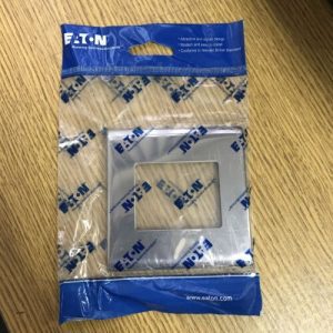 Eaton CM013HP 2 gang cover plate