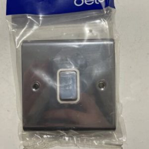 Deta SD1390CHW 20amp double pole switch chrome/white