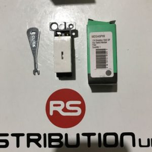 Scolmore Click Minigrid MD046PW 10AX DP Plain Key Switch Module Polar White