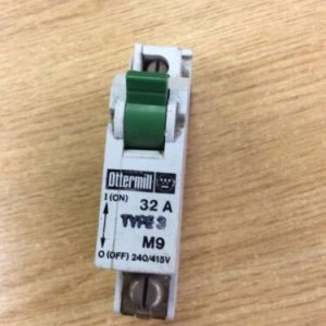 Ottermill 32A Type 3 M9 240/415V