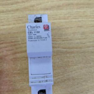 Charles Endirect CEL1132 32A CONTACTOR USED