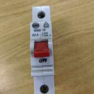 Wylex NSB-32 32A 240V TYPE 2 CIRCUIT BREAKER USED