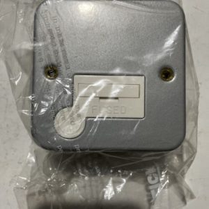 Metal Clad 13 A Fuses Connection With Back Box