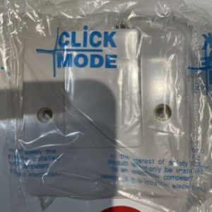 Click CMA017 20a Flex Outlet Plate