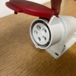 16 Amp Socket 5 Pin Surface Wall Mount 400V 3 Phase Red Outdoor IP44 Industrial