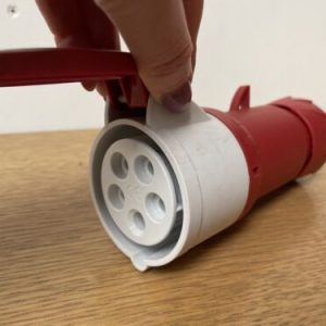 Niglon 57409 4P+E Trailing Socket 16A 400V Red