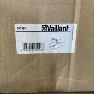 Brand new VAILLANT FLUE PITCHED ROOF TILE 303980  60 / 100 mm Genuine*