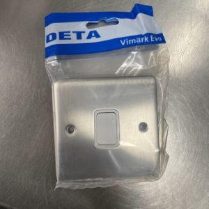 Deta Vimark 10a Intermediate Plate Switch VE1246SS