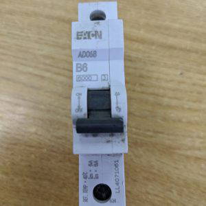 Eaton circuit Breaker AD06B B6 USED