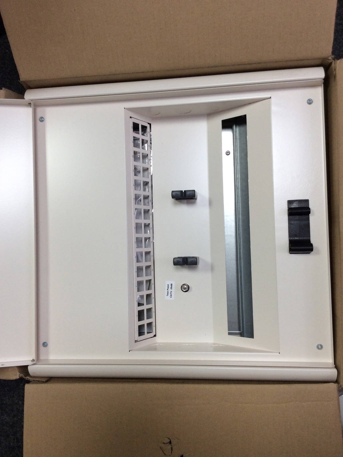 Lexcom Home System LXH-5NPANEL.30 Entertainment System NEW Patch Panel 30 Outlet - Image 3