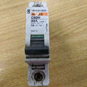 Merlin Gerin Multi9 C60H 32A Type 2 USED