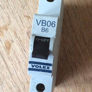 VOLEX 6AMP VB06 B6 MCB CIRCUIT BREAKER BS EN 60898 TYPE B White Clip