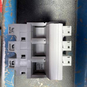 Legrand  Fuse Holder 3 Pole 14x51 21504