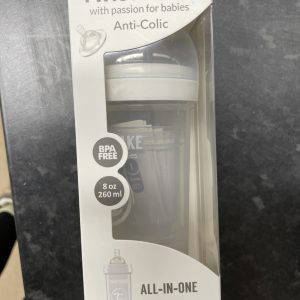 Twistshake Anti-Colic Baby Feeding Bottle 260ml Various Colour - Medium Flow 2+m