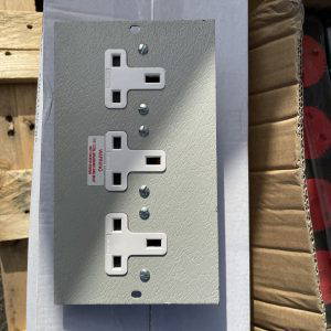 Legrand Floor Socket 13a Triple Socket