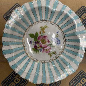 Vintage Porcelain Royale Decorative Center Piece Bowl (27x 27cm)