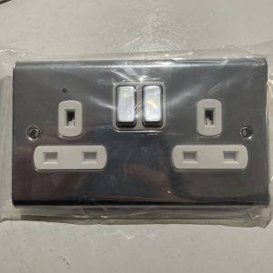 Deta SD1209CHW 13a 2 gang dp switched socket chrome/white Double Socket