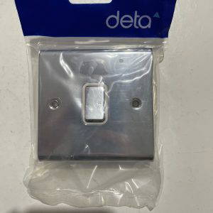 Deta SD1203CHW 10a 1gang 2 way switch chrome/white