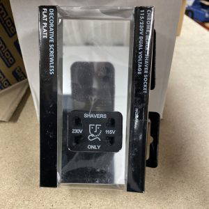 BG Chrome Black Insert Screwless Shaver Socket FPC20B-01