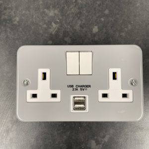 Metal Clad Double Socket With 2 USB